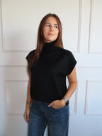 Leonie Top