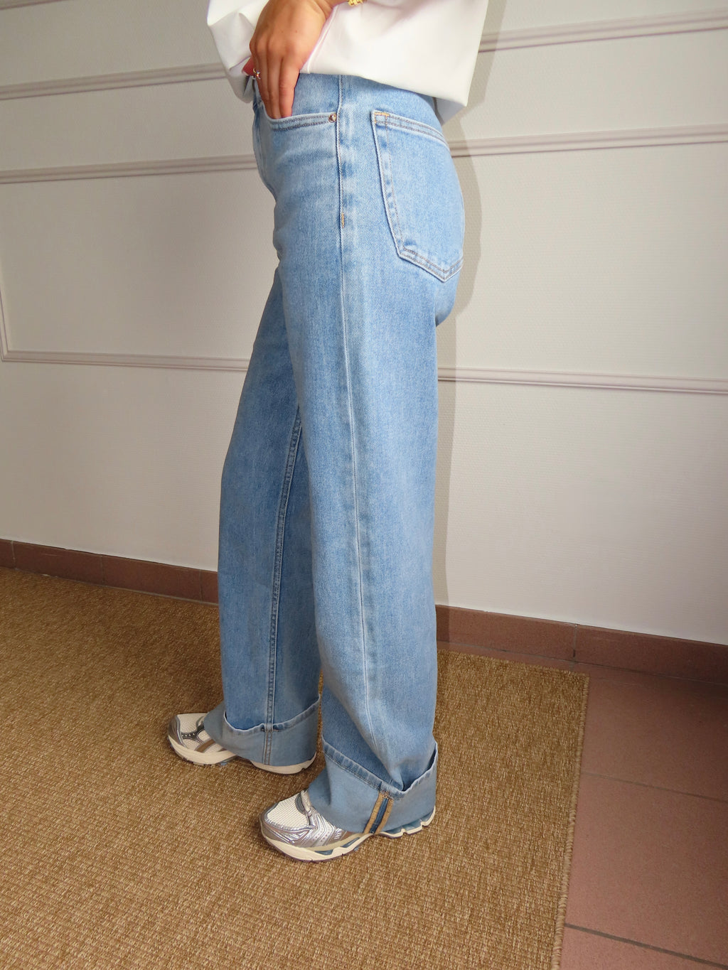 Julia Jeans